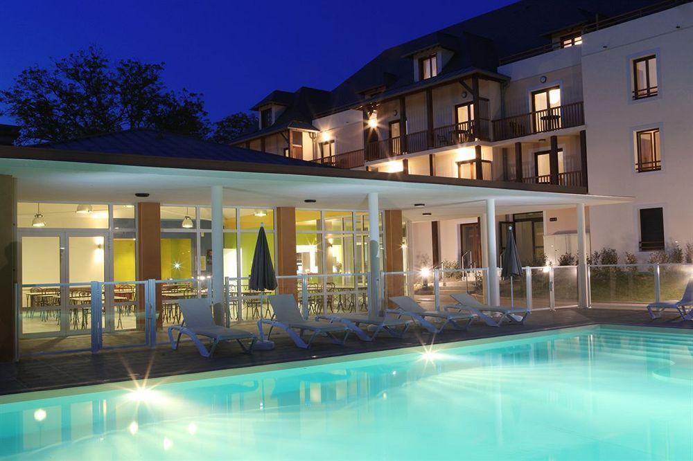 เซนิจูด โฮเทล แอนด์ เรสซิเดนซ์ ลาคาเซีย Aparthotel ลูร์ด ภายนอก รูปภาพ