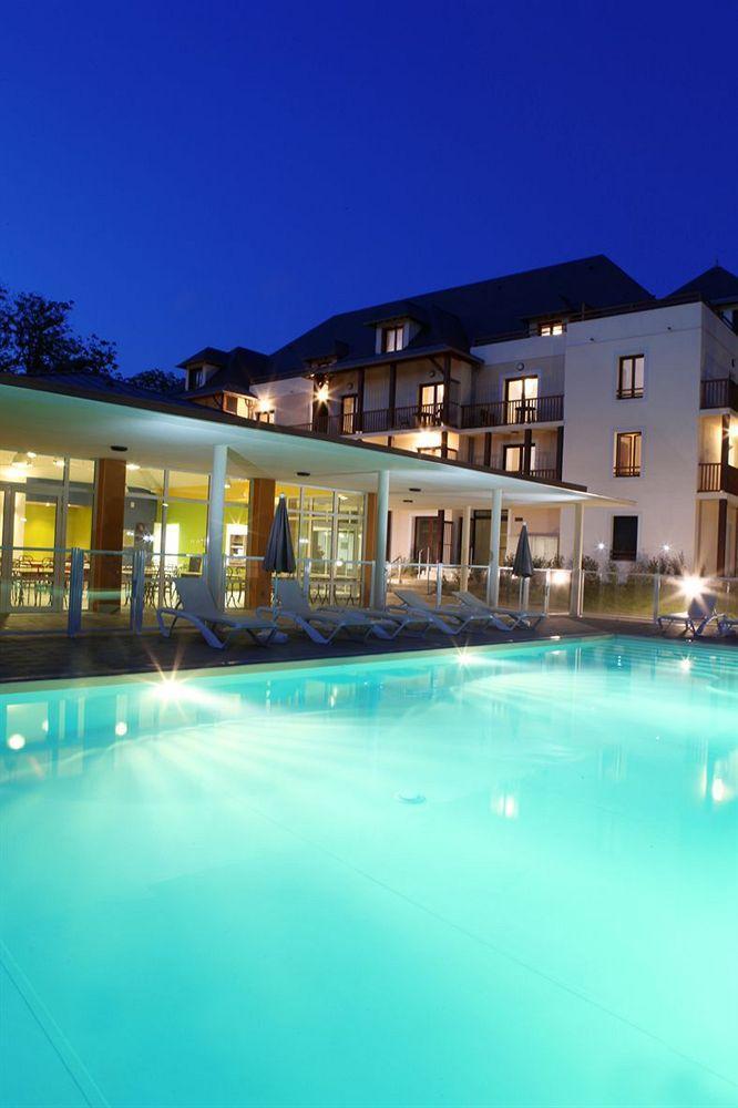 เซนิจูด โฮเทล แอนด์ เรสซิเดนซ์ ลาคาเซีย Aparthotel ลูร์ด ภายนอก รูปภาพ